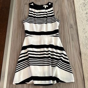 Juniors classy formal dress